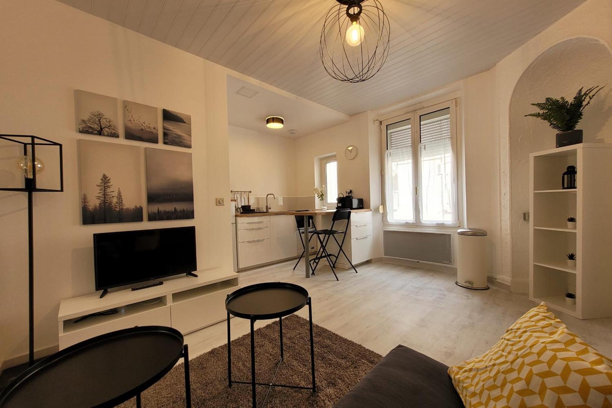 Magnifique Appart Centre Ville Gare Renove 2 Pers Chalons en Champagne Bagian luar foto